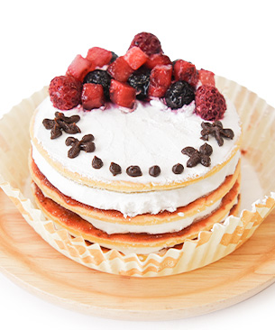 POCHI 【季節限定品】 3層のストロベリーパンケーキ 220g ◆クール便(冷凍)◆ POCHI 【季節限定品】 3層のストロベリーパンケーキ 220g ◆クール便(冷凍)◆